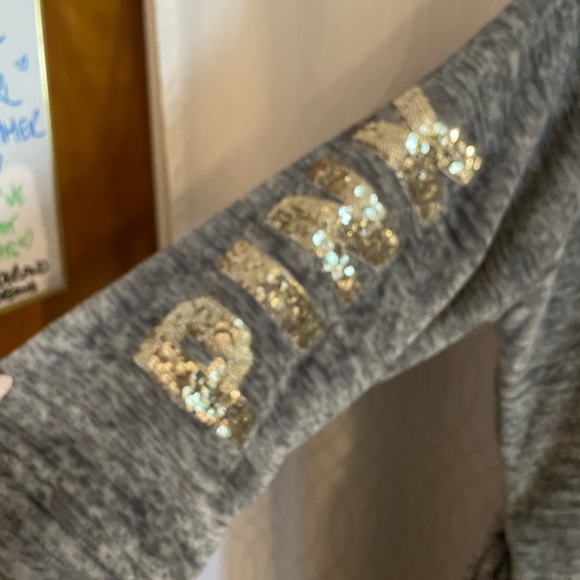 VS PINK plush robe with pockets and rhinestone logos SL M/L - Picture 3 of 8